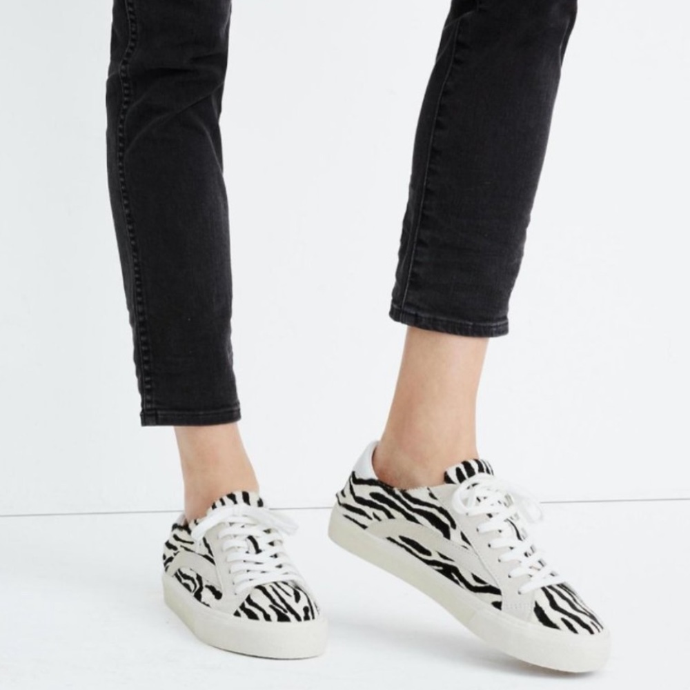 COPY - Madewell Sidewalk Zebra Calf Hair Sneakers Low Top White Black Size 7